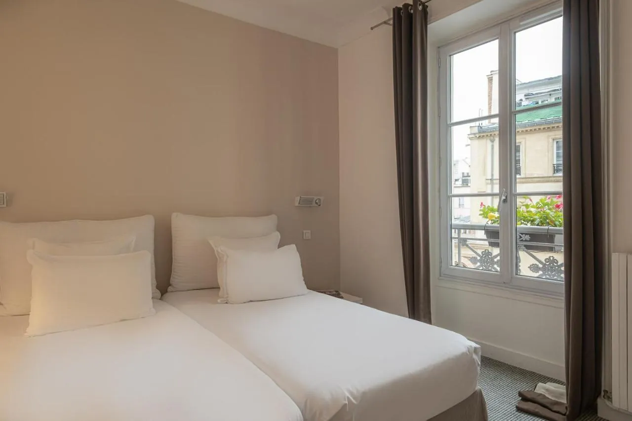Arvor Saint Georges Szálloda 4*