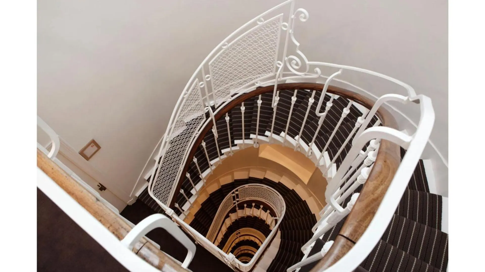 Hotel Arvor Saint Georges 4*
